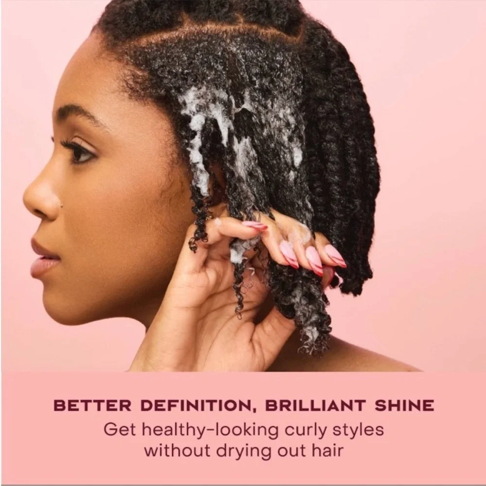 SheaMoisture Coconut and Hibiscus Frizz-free Curl Mousse